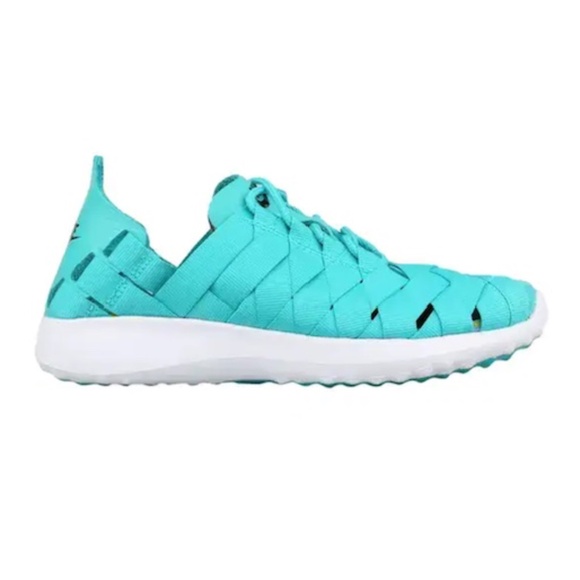 Nike Shoes - Nike Juvenate Woven Sneakers in Jade Size 9